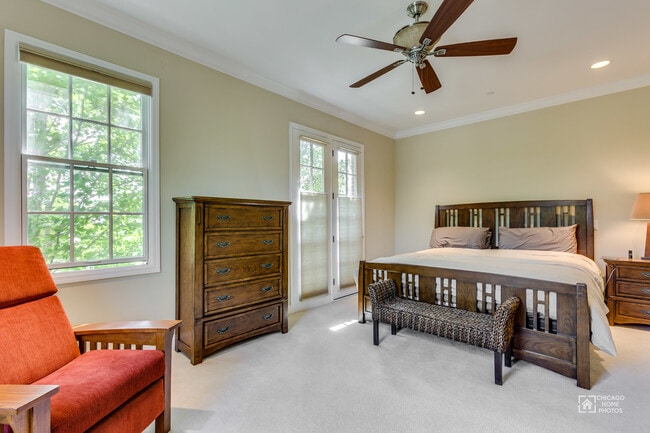 Building Photo - 932 Westmoor Rd