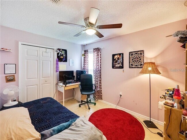 Building Photo - 709 Del Prado Dr