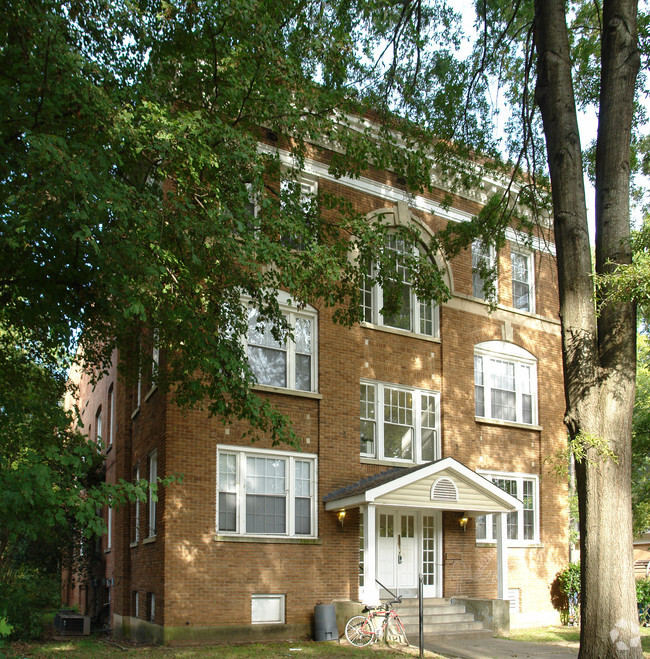 Building Photo - 603 Watts St