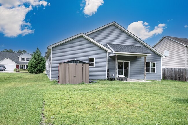 Building Photo - 238 Saratoga Ln