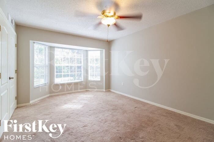 Building Photo - 1338 Trollman Ave