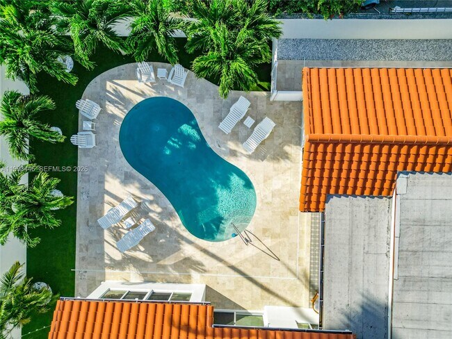 Building Photo - 104 Angelfish Ln