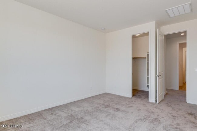 Building Photo - 1674 N Hester Trail