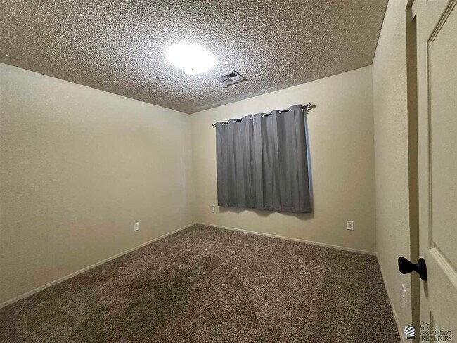 Building Photo - 7278 E 39th St