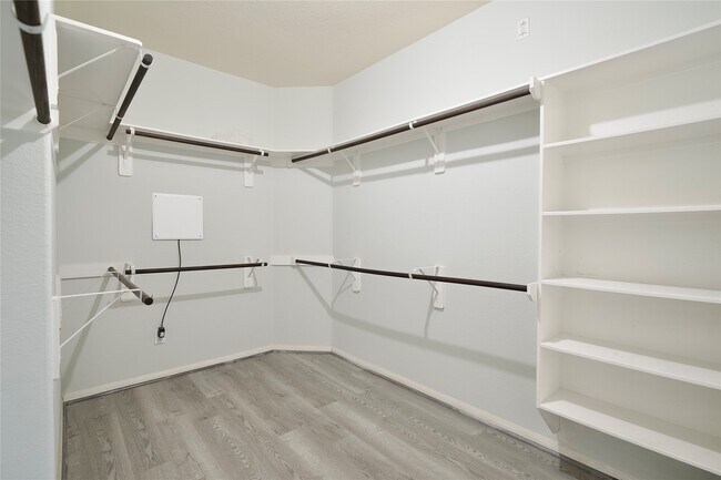 Building Photo - 3931 Medici Ct