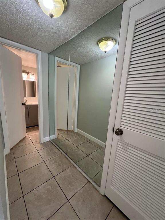 Building Photo - 306 Cherokee Ct