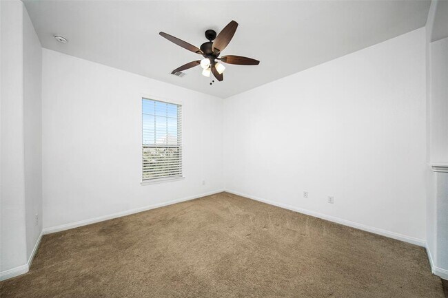Building Photo - 4663 Rockton Hills Ln