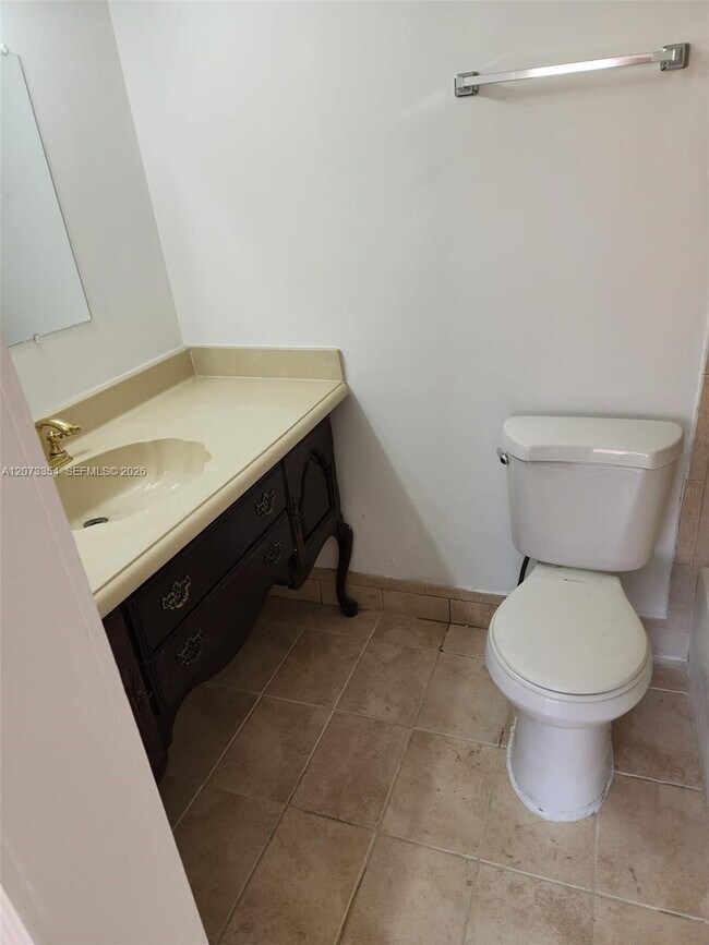 Building Photo - 2770 W 61st Pl