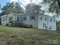 Building Photo - 340 Hollis Rd