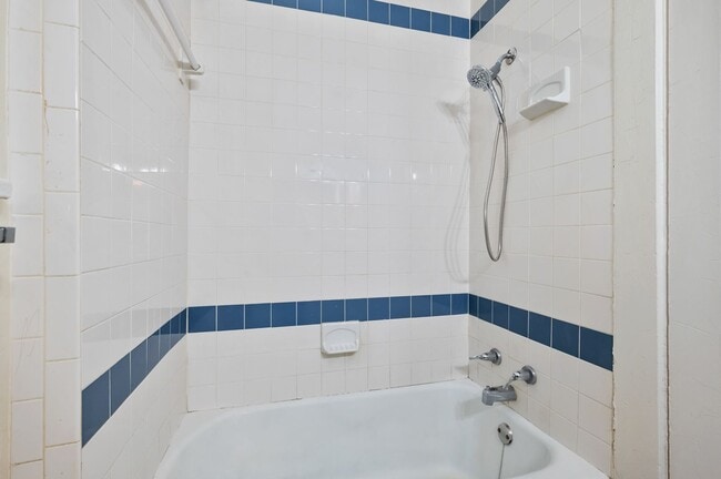 Building Photo - 113 Johnston Ave