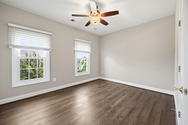 Building Photo - 2530 Transom Pl