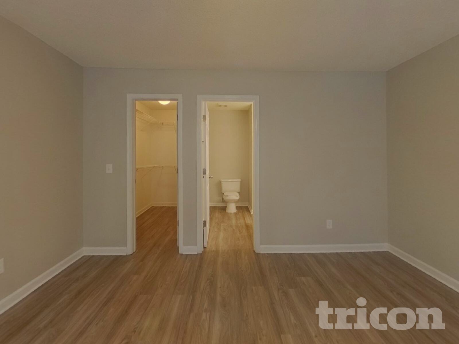 Building Photo - 2048 Lake Carolina Dr