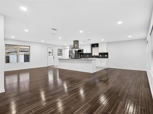 Building Photo - 1808 Oates Dr