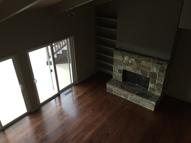 Building Photo - 17389 Gehricke Rd