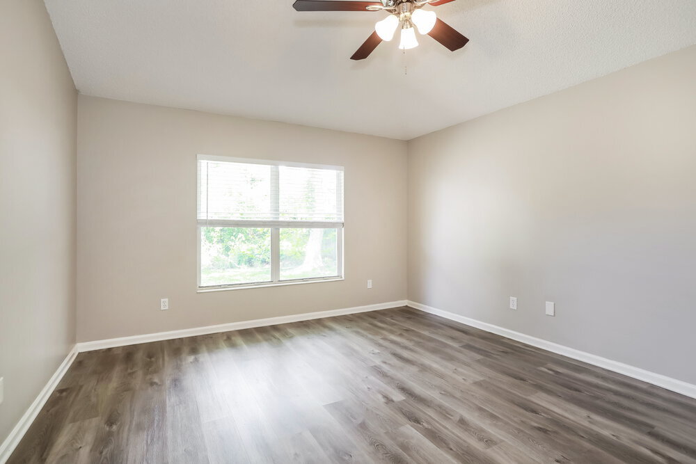 Building Photo - 2066 Tanager Dr