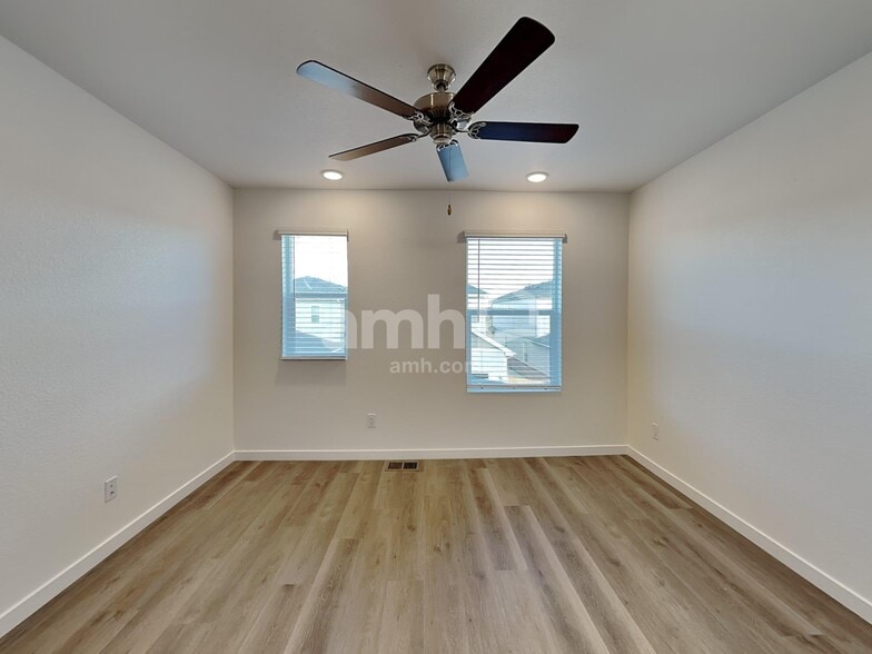 Building Photo - 23621 E 2nd Pl