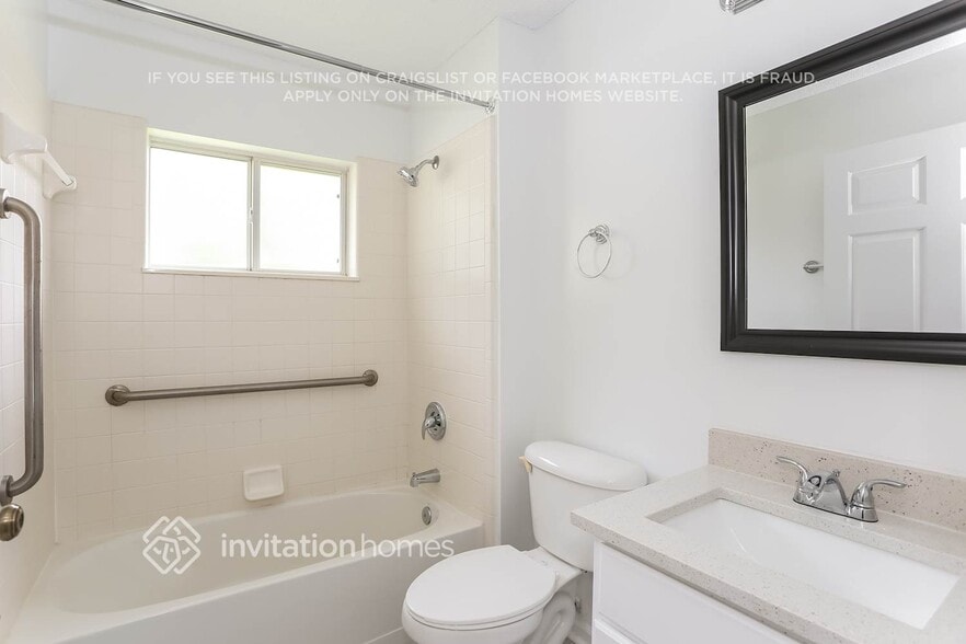 Building Photo - 24078 Creek Parke Cir