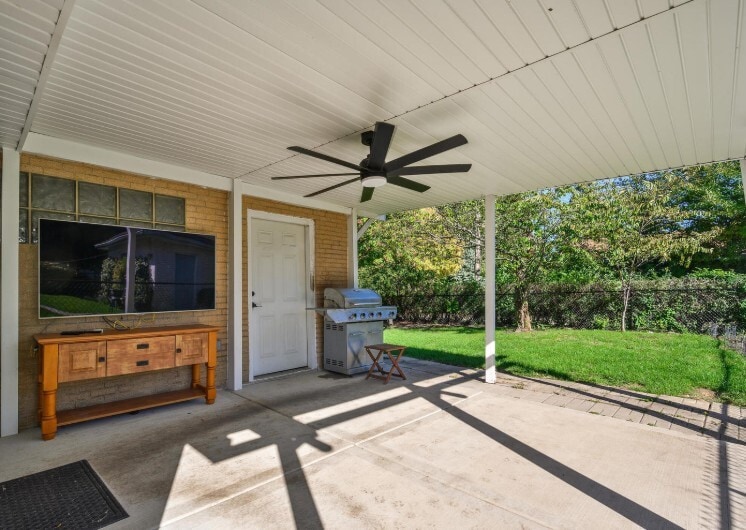 Building Photo - 7225 E Prairie Rd