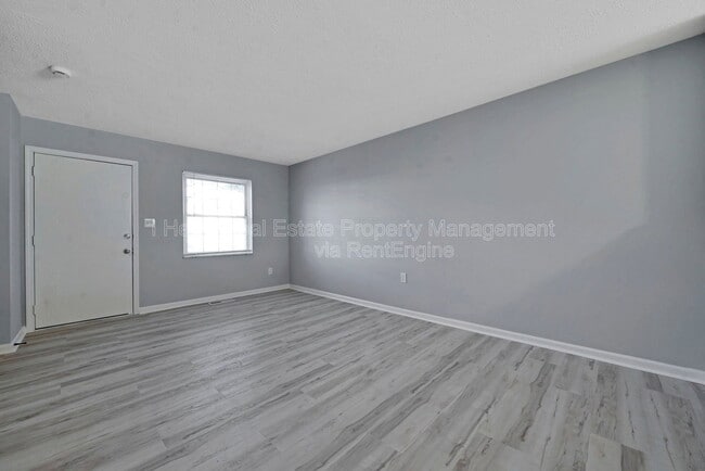 Building Photo - 3039 Morsetowne Ct N