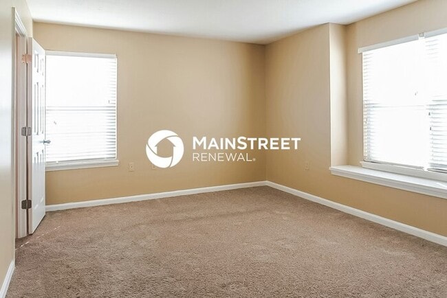 Building Photo - 3 Bedroom Pet-Friendly Home in Indianapoli...