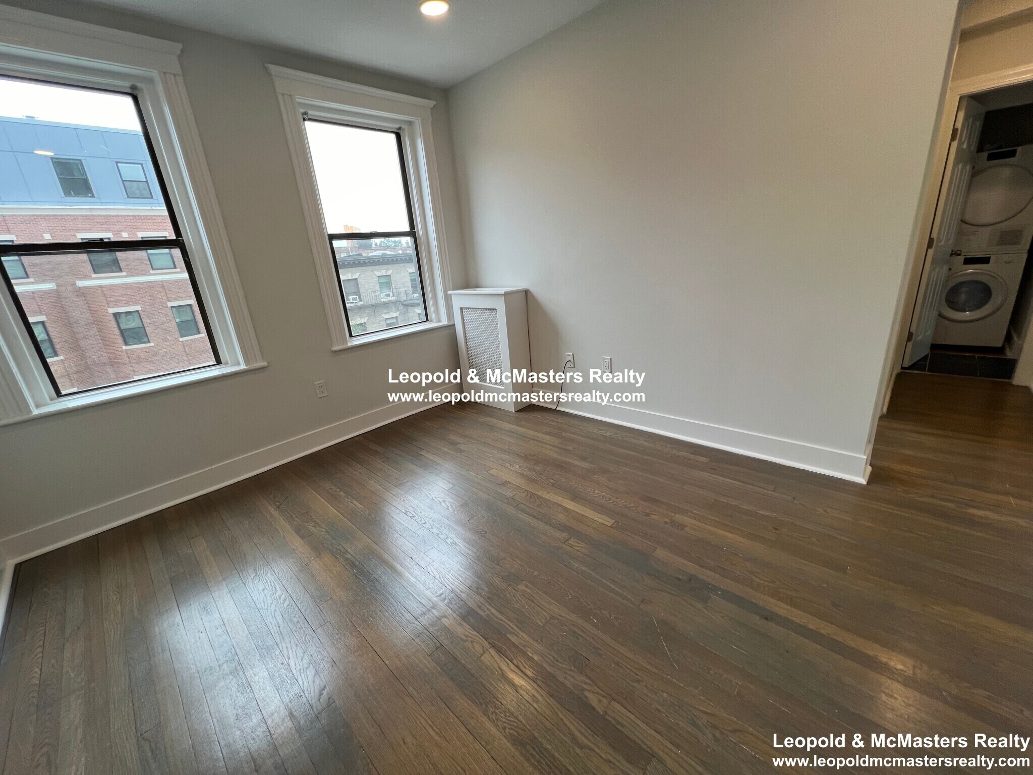 Building Photo - 15 Peterborough St