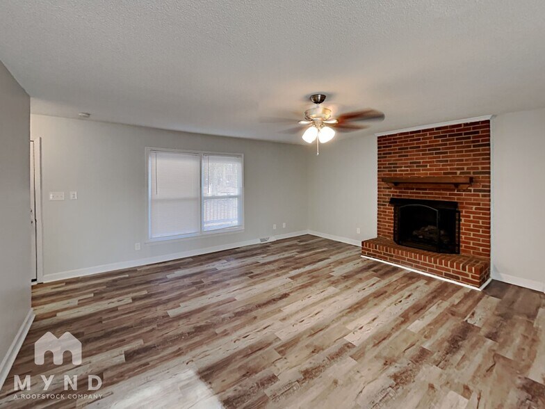 Building Photo - 7907 Red Lantern Rd