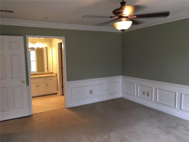 Building Photo - 310 Milesford Ct