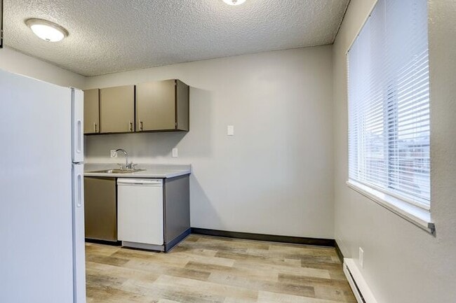 Building Photo - UNDER CONSTRUCTION - Completely Remodeled ...