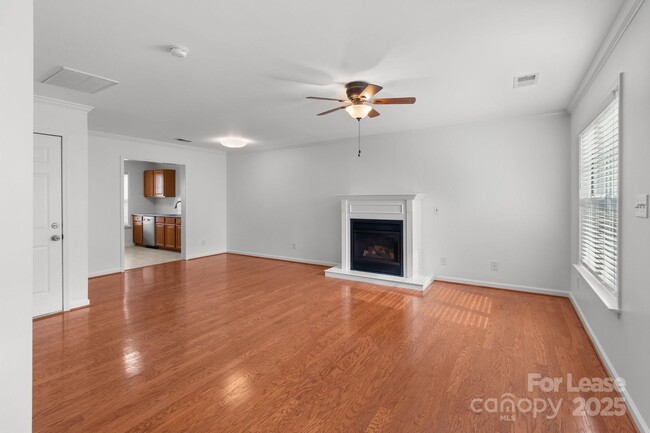 Building Photo - 17311 Villanova Rd