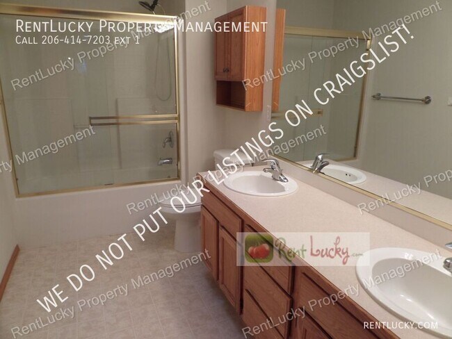 Building Photo - 5039 S 178th St