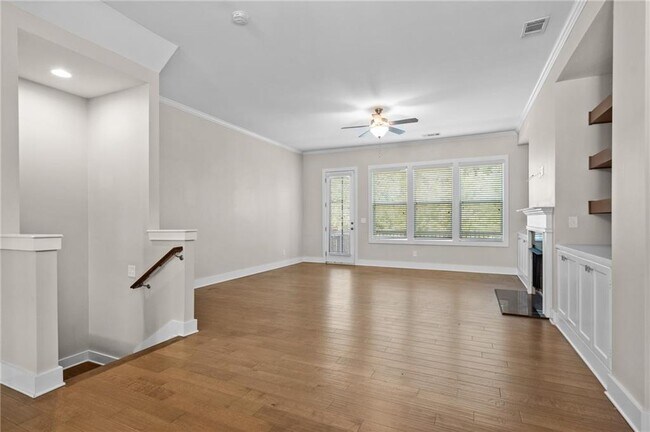 Building Photo - 2180 Colvin Ct NW