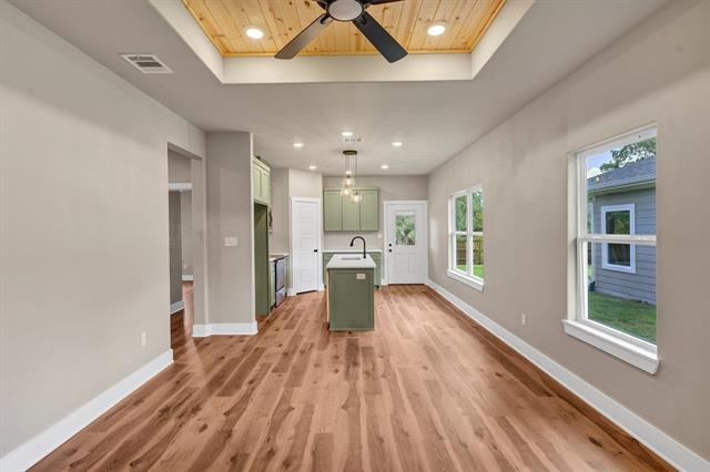 Building Photo - 807 Branding Iron Trail