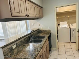 Building Photo - 8020 Braesmain Dr