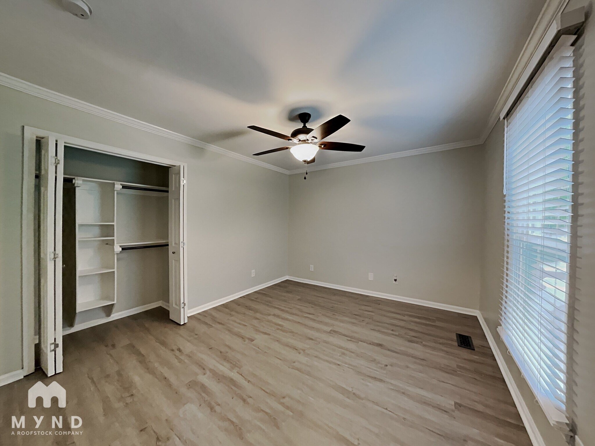 Building Photo - 136 Lema Dr