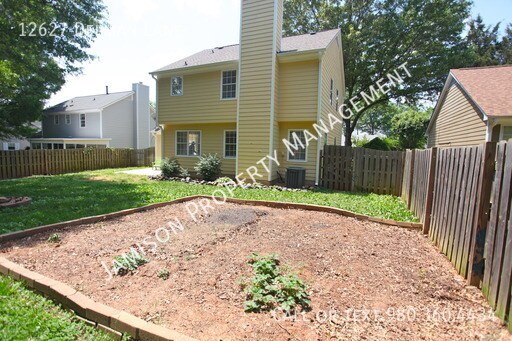 Building Photo - 12627 Delman Ln