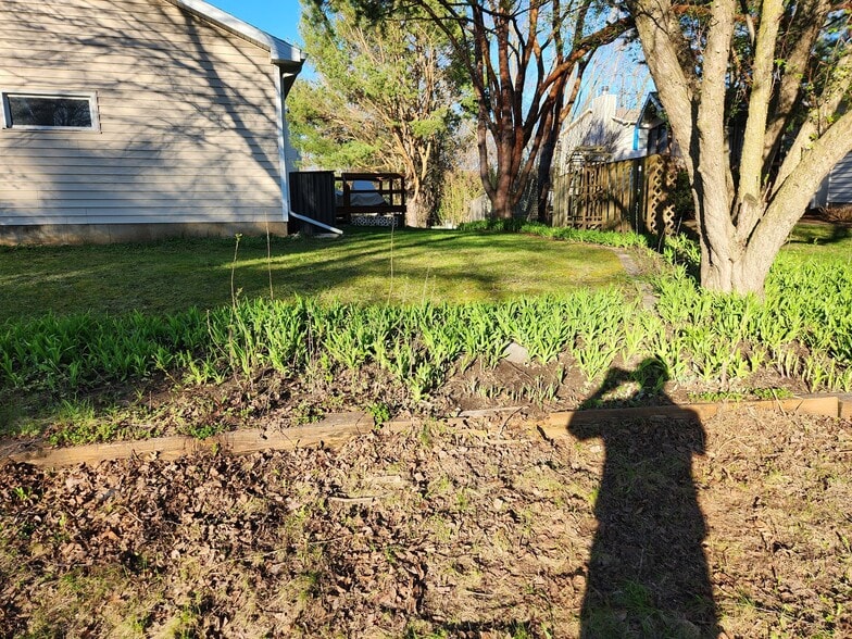 Building Photo - 71XX E Valley Ridge Dr