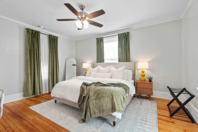 Building Photo - 30 N Auburndale St