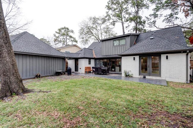Building Photo - 10503 Metronome Dr