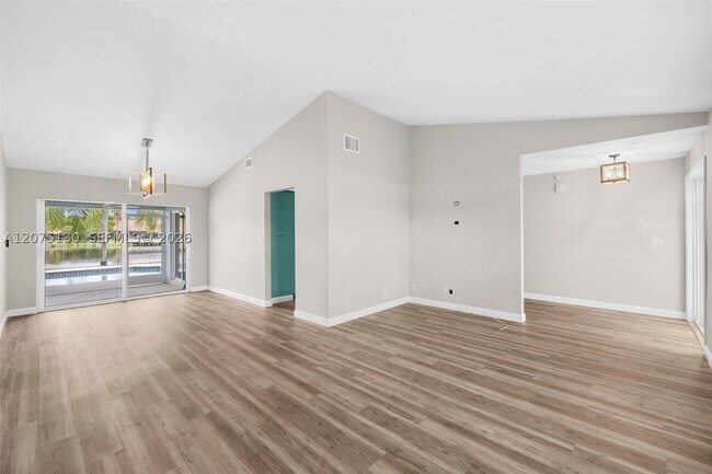 Building Photo - 1151 NW 78th Ave