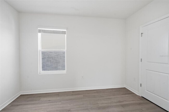 Building Photo - 32745 Pez Landing Ln