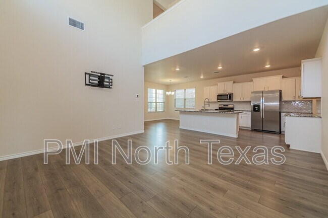 Building Photo - 2292 Jasper Dr