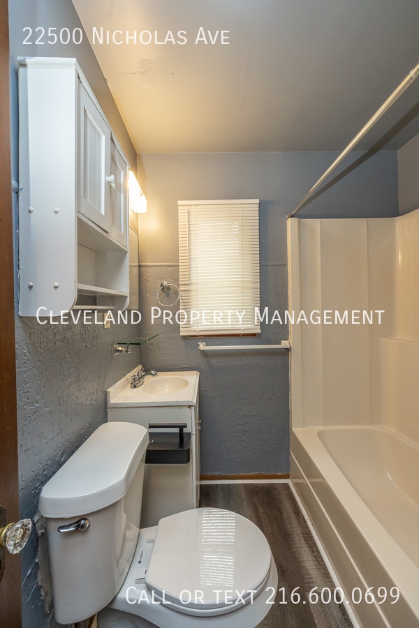 Building Photo - 22500 Nicholas Ave