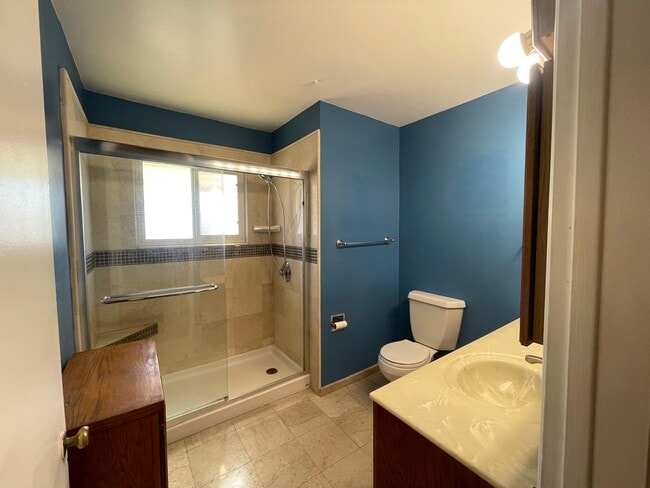 Building Photo - 4925 Tierra Baja Way