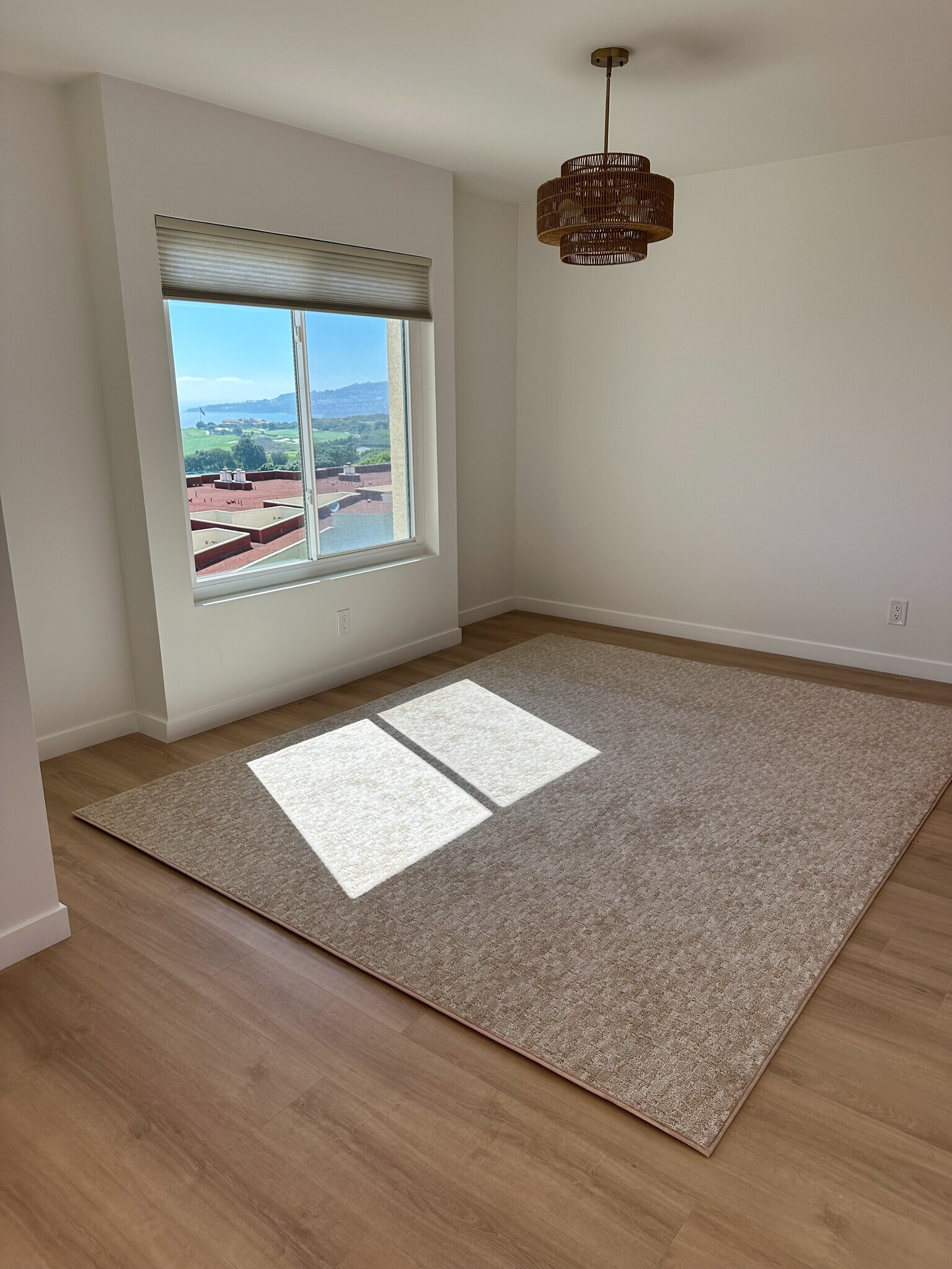 Building Photo - 3200 La Rotonda Dr