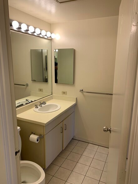 bathroom - 6363 Christie Ave