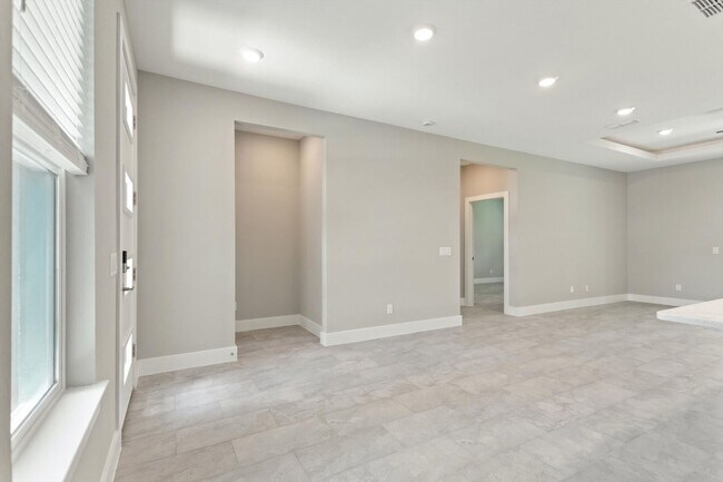 Building Photo - Deposit-Free! Modern, energy efficient hom...