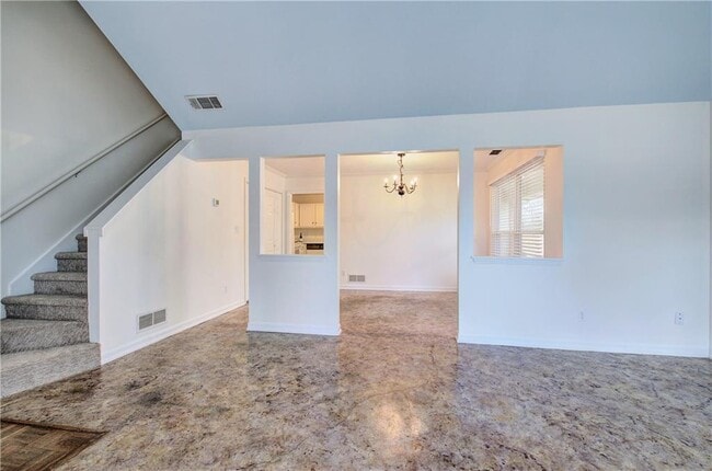 Building Photo - 1252 Minhinette Dr