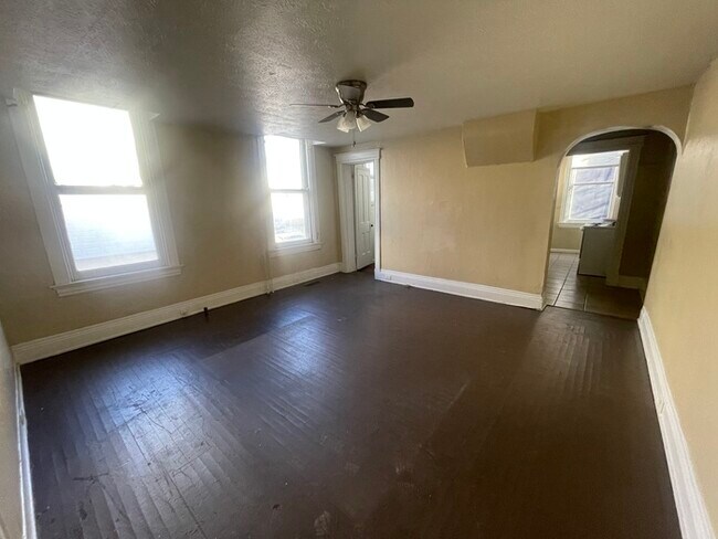 Building Photo - 1-Bedroom Newport, KY