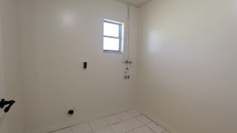 Building Photo - 4531 Ballentine Ct