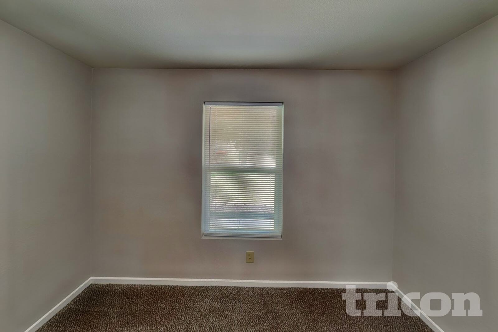 Building Photo - 2336 Blackthorn Dr
